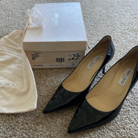 Jimmy Choo Aurora black patent pump 3” heel - Picture 3 of 12